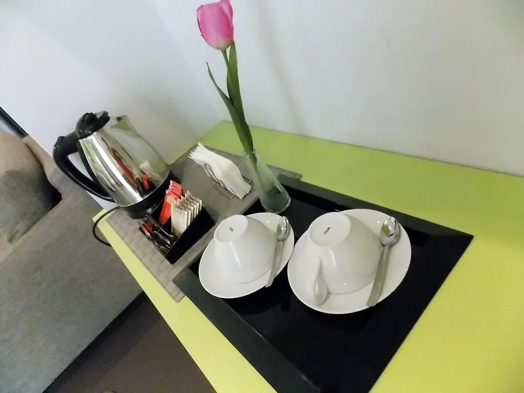 Pensjonat Dsquare Accommodation Neapol