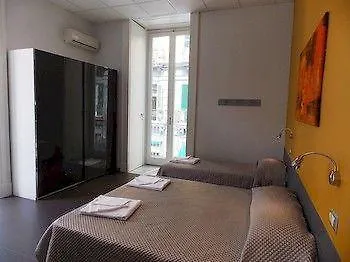 Pensjonat Dsquare Accommodation Neapol Włochy
