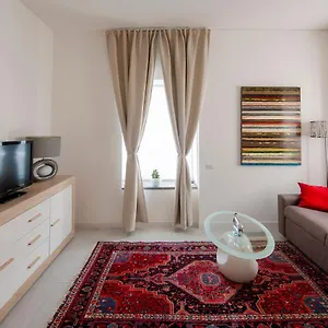  Apartament Le Di Grazia Włochy