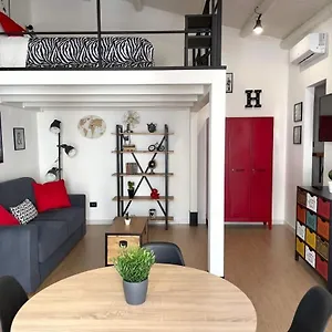  Dom wakacyjny Loft Mercede Al Capo Włochy